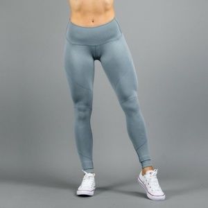 Alphalete Revival Leggings